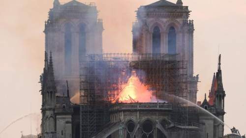 Notre-Dame de Paris - The Age of the Builders