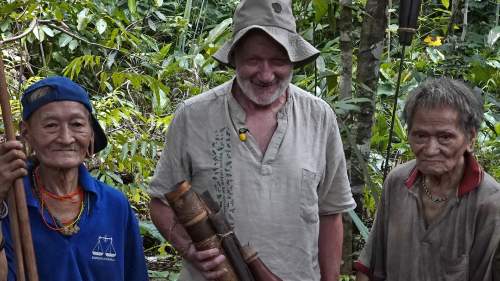 Hendrik Relvega Borneo vihmametsas