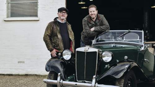 Salvage Hunters: Classic Cars