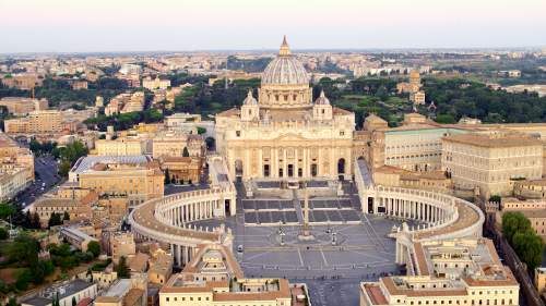 Vatikaani - paavien ajaton kaupunki